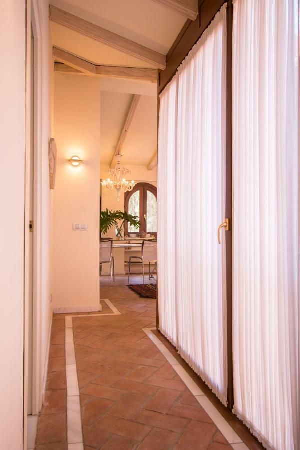 Apartment Oriental Gardens Views 2 Pax Sevilla